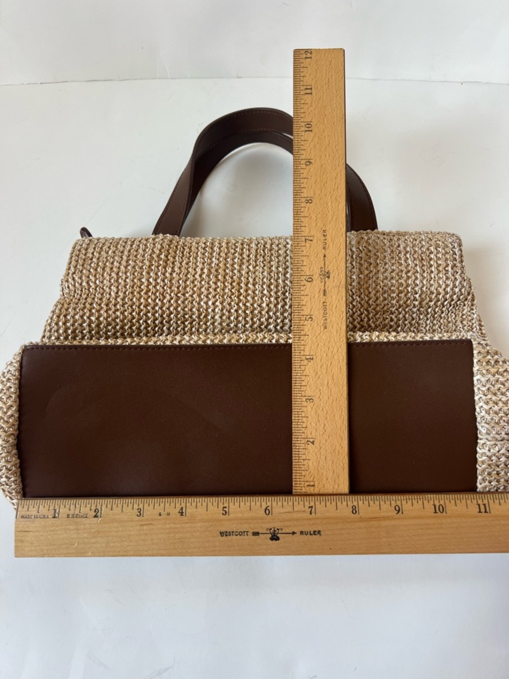 Relativity Woven Straw Tote Bag with Brown Leather Handles Beachy Coastal - Picture 5 of 11